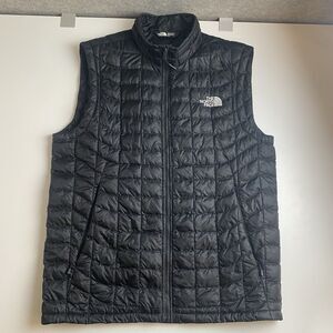 The North Face Black Thermoball Quilted Puffer Vest Insulated Men’s‎ S Gorpcore